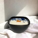 Lumânare parfumată cu cristale Agat albastru • Cuarț albastru • The Little Mermaid imagine 1 Lumânare parfumată cu cristale agat albastru cuarț albastru the Little Mermaid